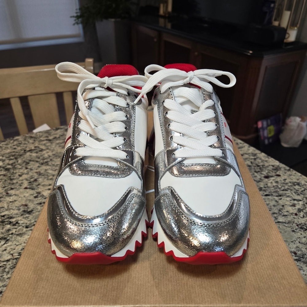 NEW Christian Louboutin Nastroshark Donna Flat Metallic Sneakers Size 37.5 - Picture 3 of 12